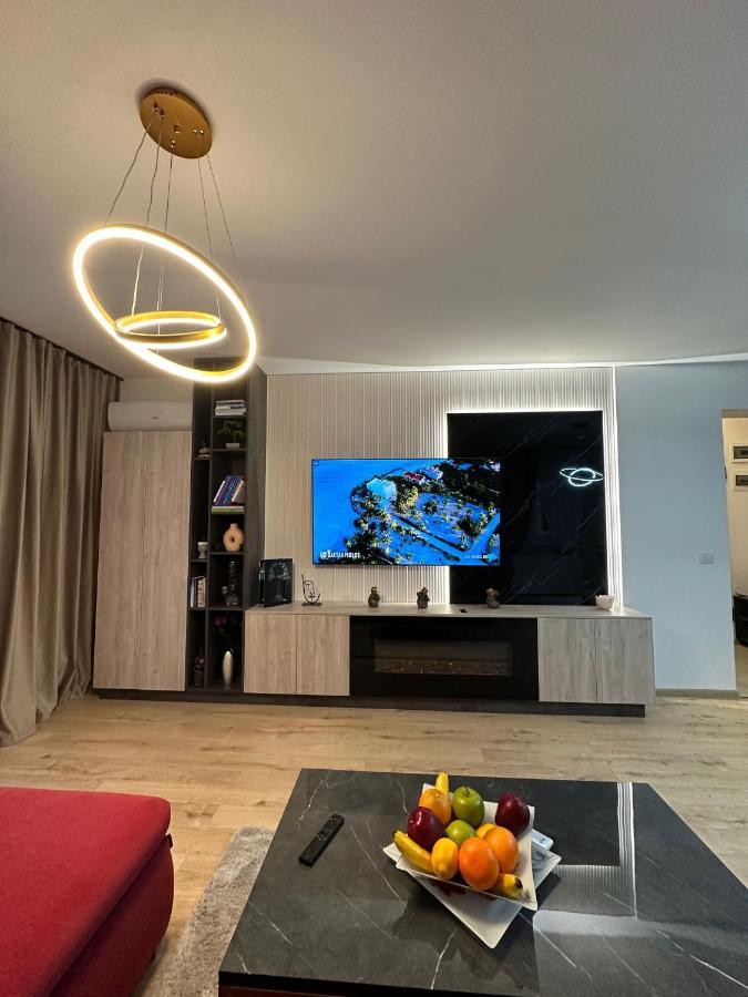 Apartament Coresi Mall Luxury